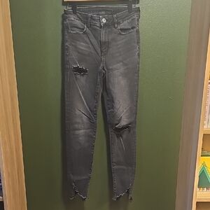American Eagle Womens Size 6 Black High Rise Jegging Ripped Distressed Frayed